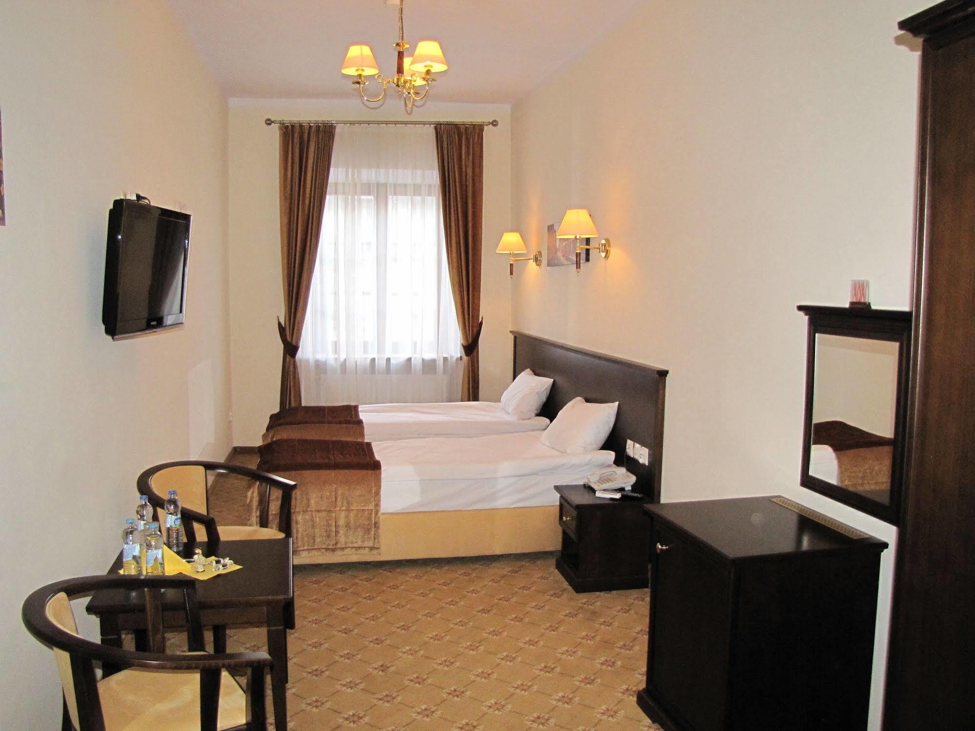 Rezydencja Cleopatra Bed & Breakfast Lublin Exterior foto