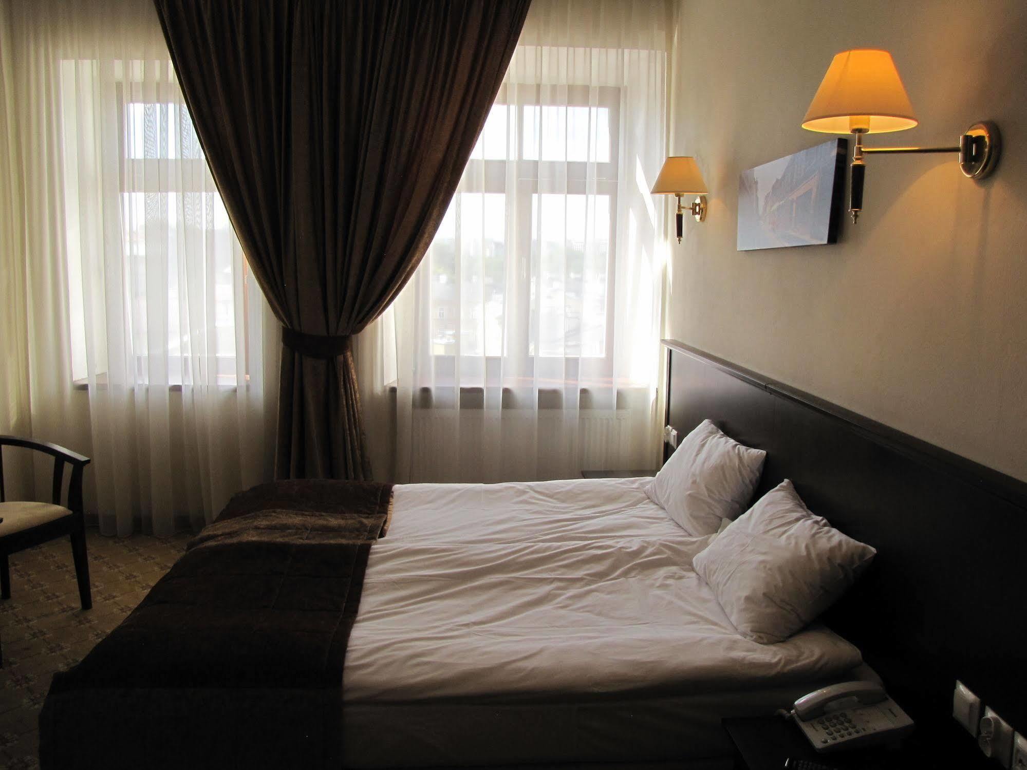 Rezydencja Cleopatra Bed & Breakfast Lublin Exterior foto