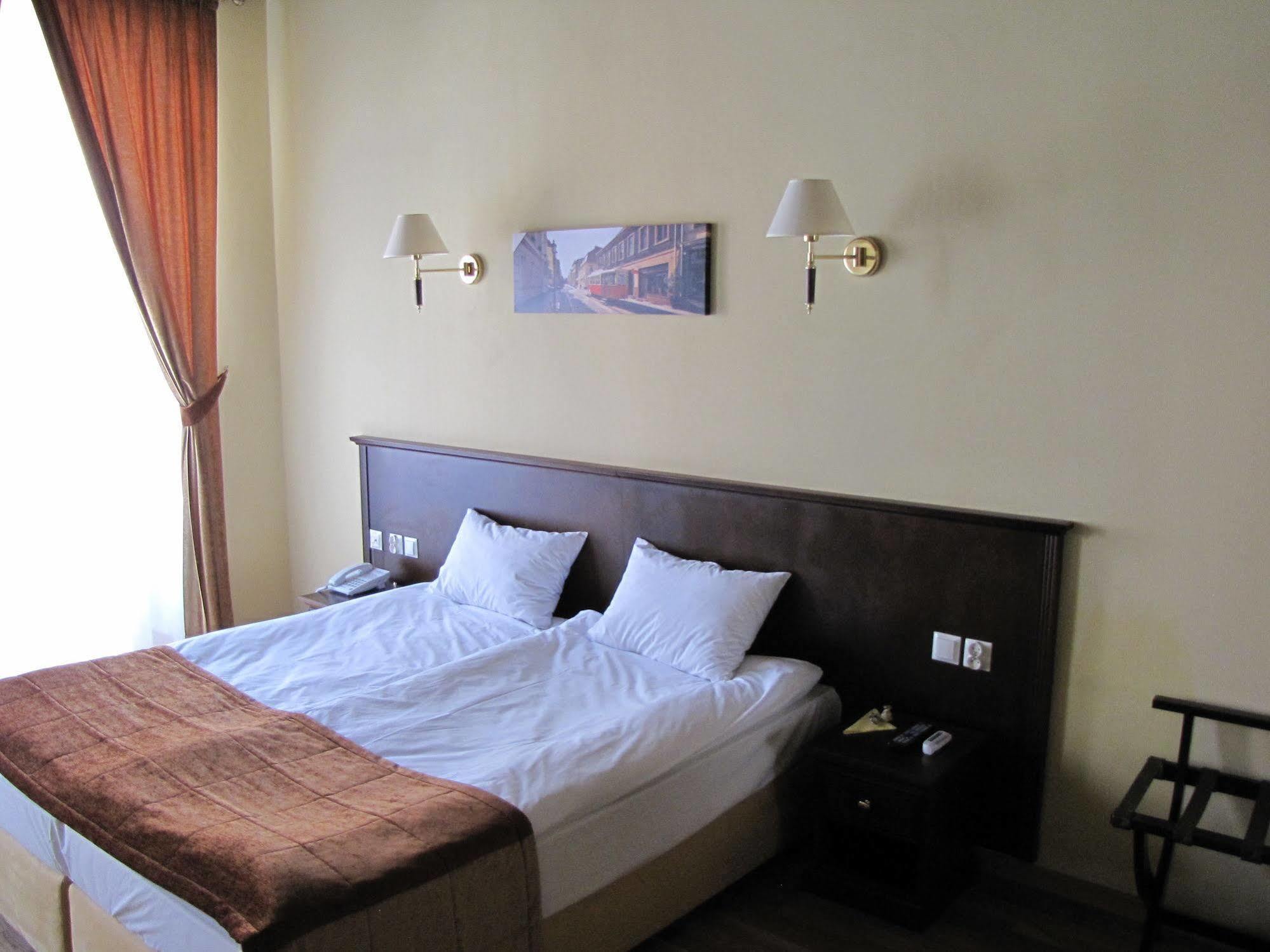 Rezydencja Cleopatra Bed & Breakfast Lublin Exterior foto