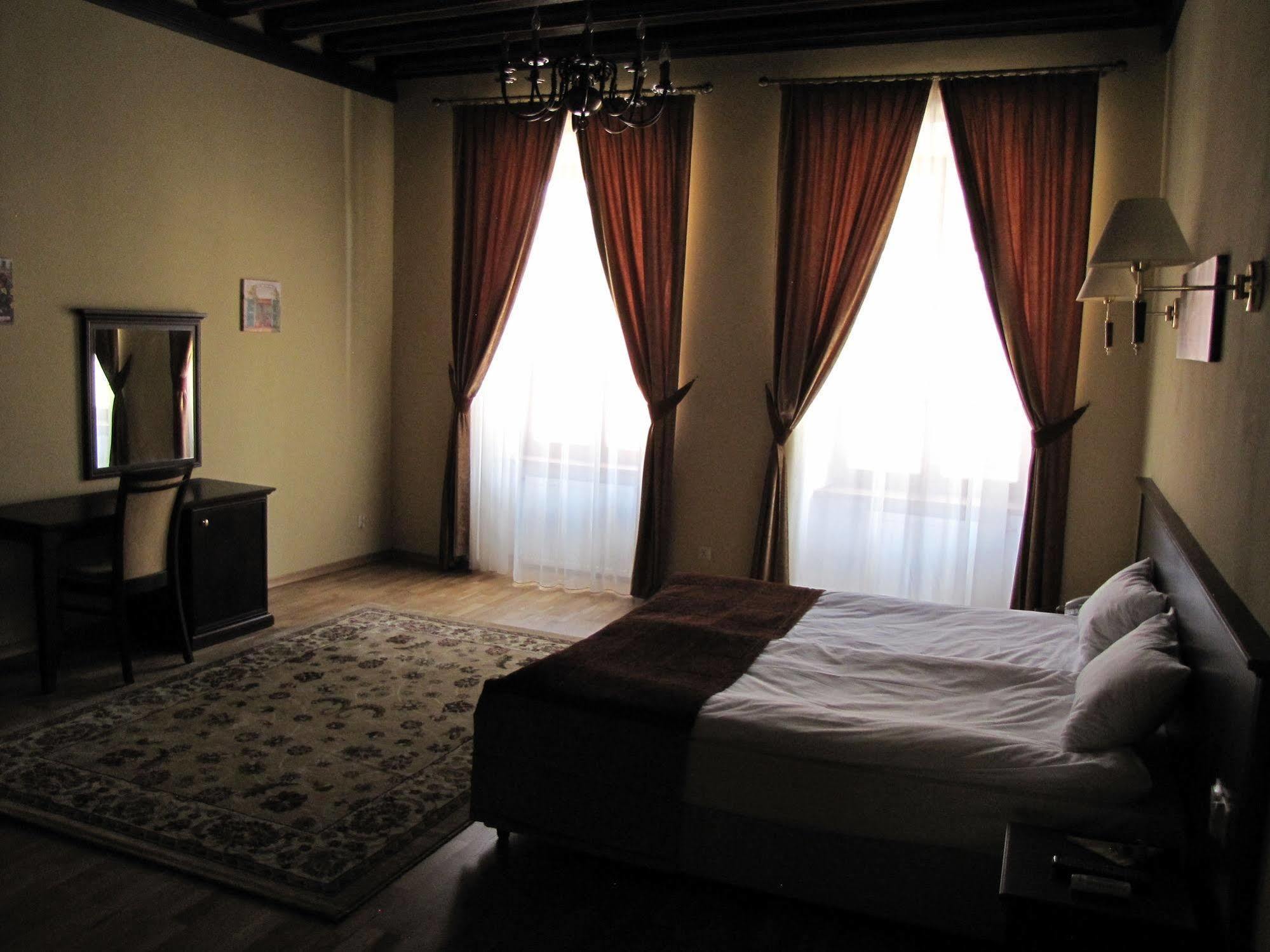 Rezydencja Cleopatra Bed & Breakfast Lublin Exterior foto